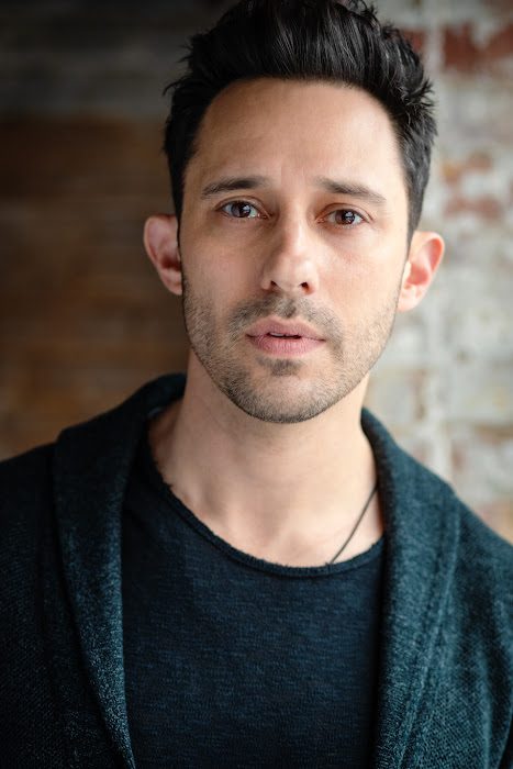 Adam Arian headshot 1
